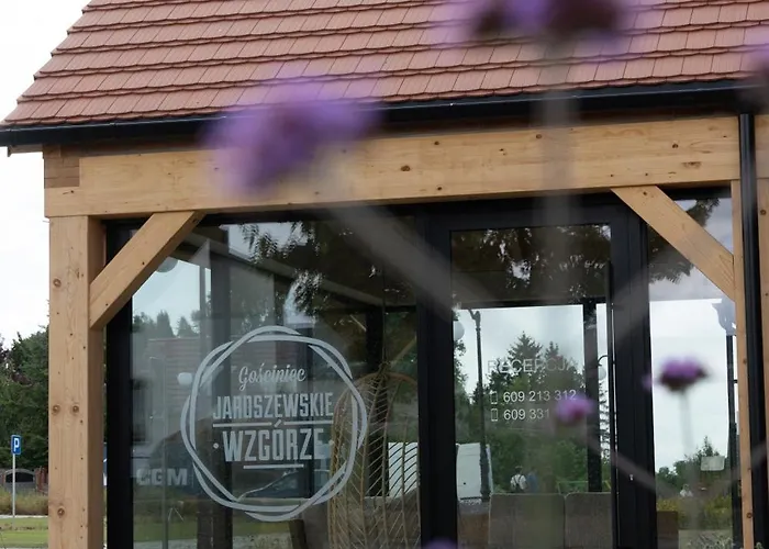 Bed & Breakfast Gosciniec Jaroszewskie Wzgorze Sierakow (Greater Poland)